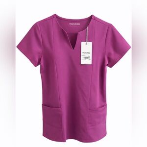 Mandala Cosmic Notch Neck Five Pocket Scrub Top. NWT.